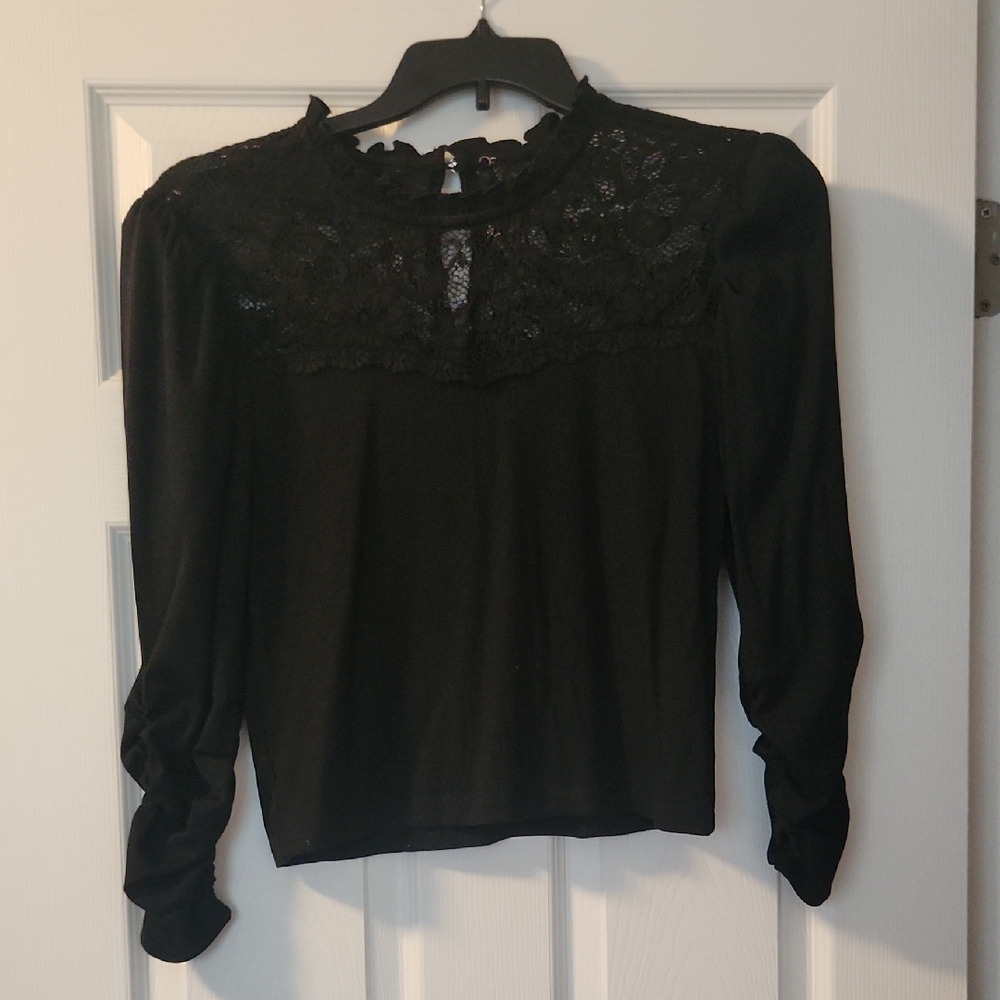 Unbranded EUC-Size XL-Elegant Black Lace Women's Top